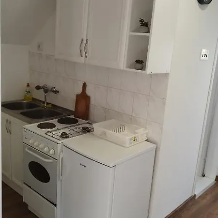 Apartment Apartman *